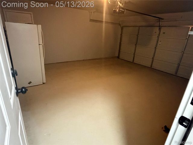20698 Coachwood Road, Riverview, MI 48193