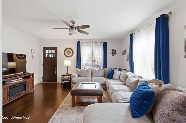 930 N 7th ST, Coeur D'alene, ID 83814