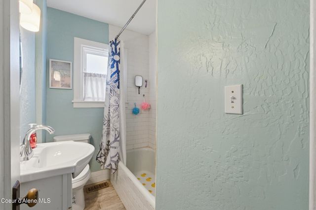 930 N 7th ST, Coeur D'alene, ID 83814