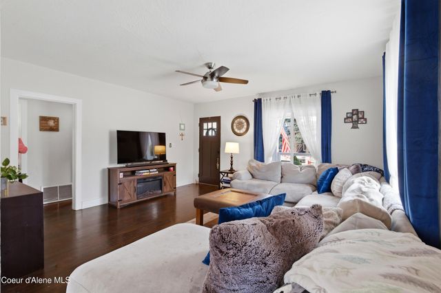 930 N 7th ST, Coeur D'alene, ID 83814