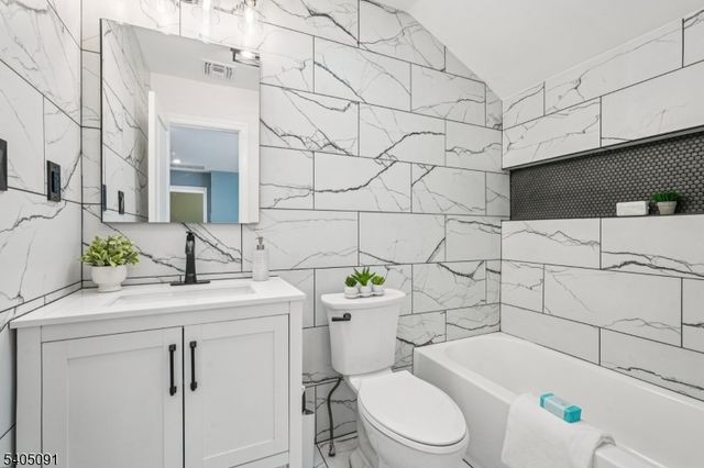 157 Clarken Dr, West Orange Twp., NJ 07052