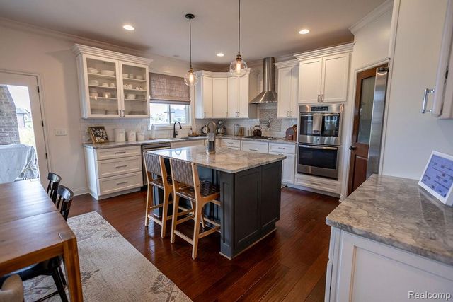 49389 Monarch Drive, Macomb, MI 48044