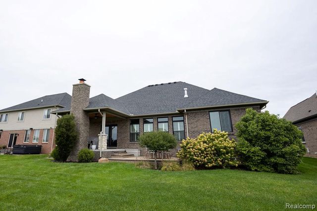 49389 Monarch Drive, Macomb, MI 48044