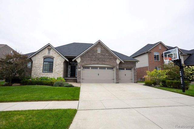49389 Monarch Drive, Macomb, MI 48044