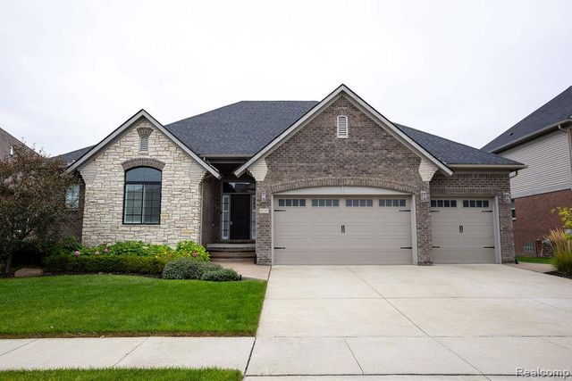 49389 Monarch Drive, Macomb, MI 48044