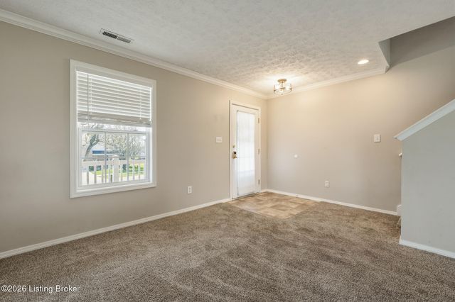 2303 Esther Way, La Grange, KY 40031