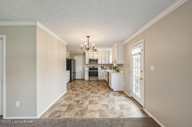 2303 Esther Way, La Grange, KY 40031