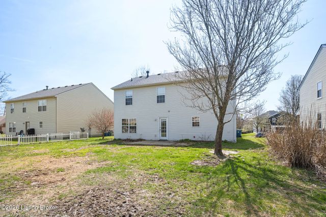 2303 Esther Way, La Grange, KY 40031