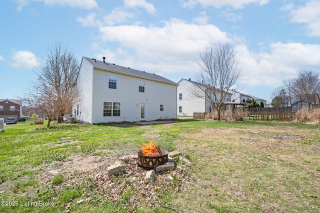 2303 Esther Way, La Grange, KY 40031