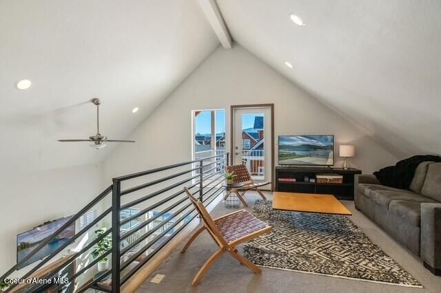 34 Hitchcock Dr, Dover, ID 83825