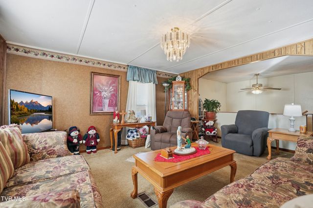 226 Robinette Chapel Road, Big Stone Gap, VA 24219