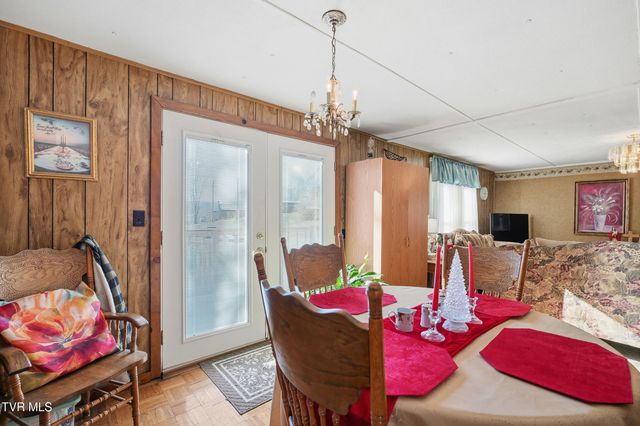 226 Robinette Chapel Road, Big Stone Gap, VA 24219