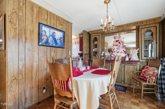 226 Robinette Chapel Road, Big Stone Gap, VA 24219