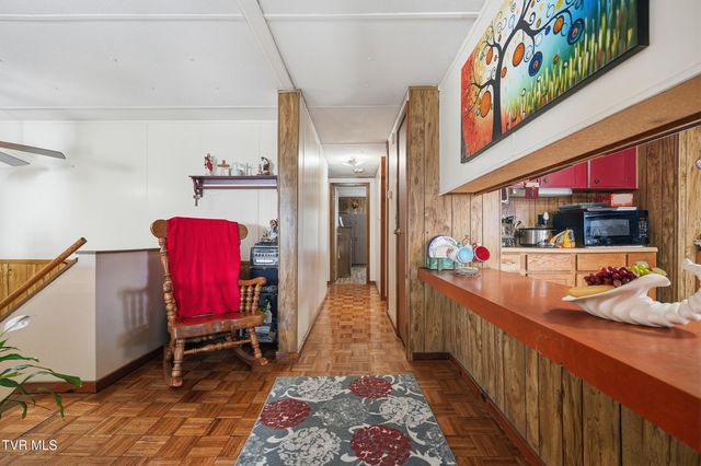 226 Robinette Chapel Road, Big Stone Gap, VA 24219