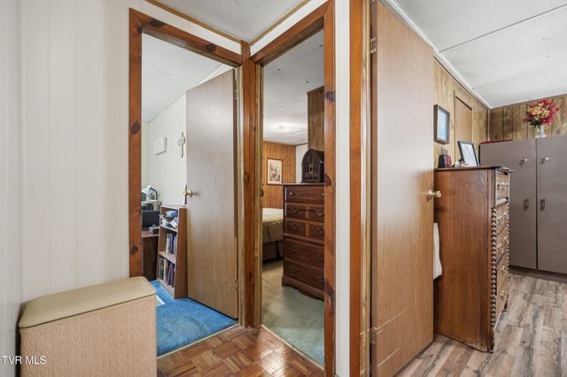 226 Robinette Chapel Road, Big Stone Gap, VA 24219