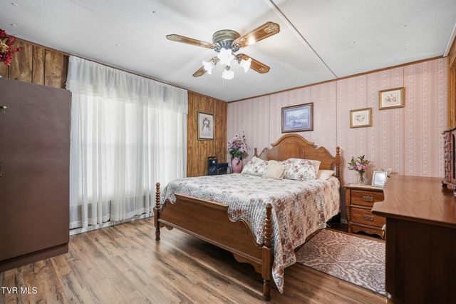 226 Robinette Chapel Road, Big Stone Gap, VA 24219