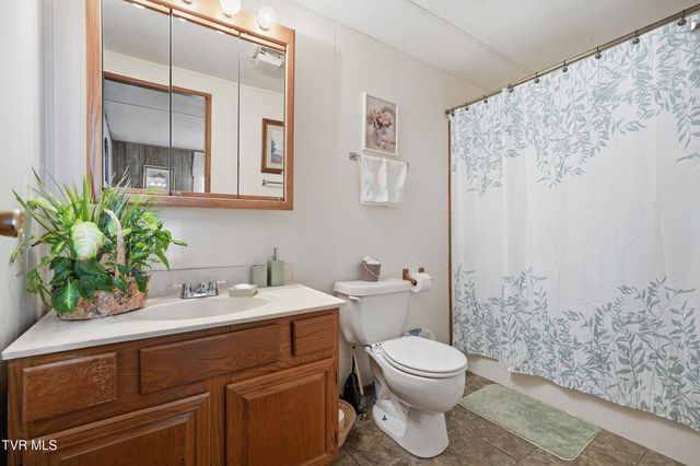 226 Robinette Chapel Road, Big Stone Gap, VA 24219