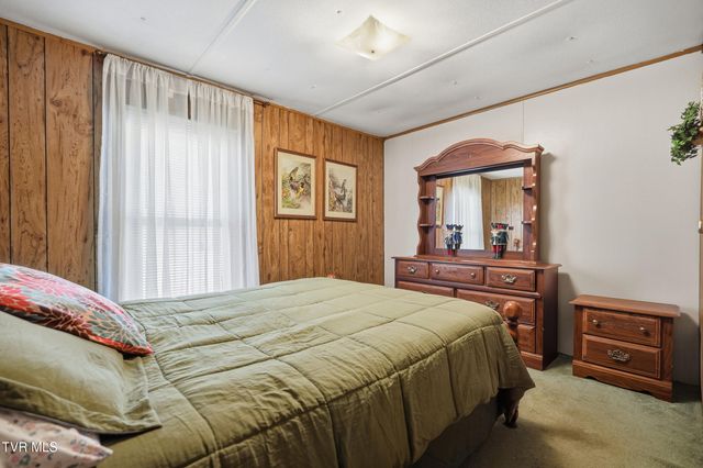 226 Robinette Chapel Road, Big Stone Gap, VA 24219