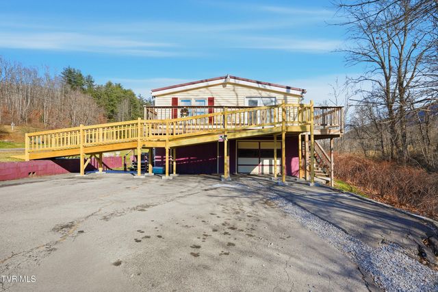 226 Robinette Chapel Road, Big Stone Gap, VA 24219