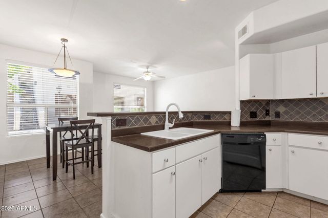 9550 E THUNDERBIRD Road 143, Scottsdale, AZ 85260
