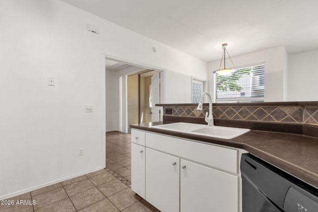 9550 E THUNDERBIRD Road 143, Scottsdale, AZ 85260
