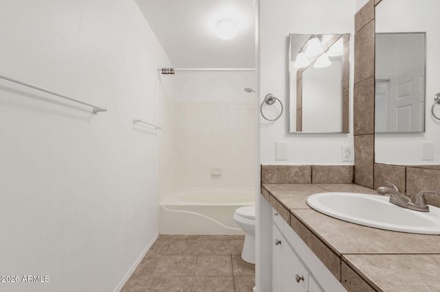 9550 E THUNDERBIRD Road 143, Scottsdale, AZ 85260