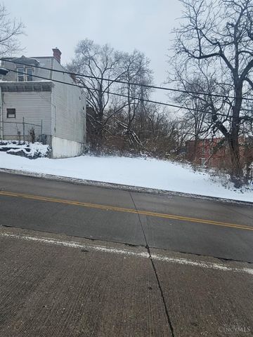 2227 Grand Avenue, Cincinnati, OH 45214