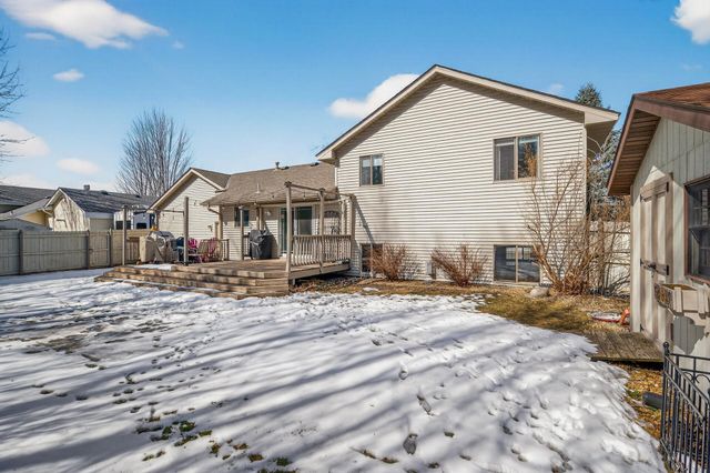 409 Heights Road NW, Saint Michael, MN 55376