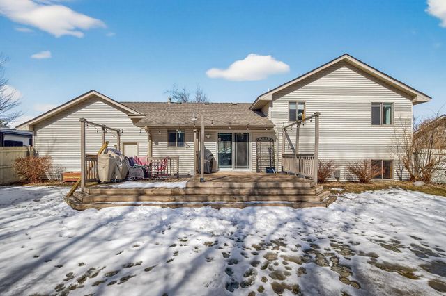 409 Heights Road NW, Saint Michael, MN 55376