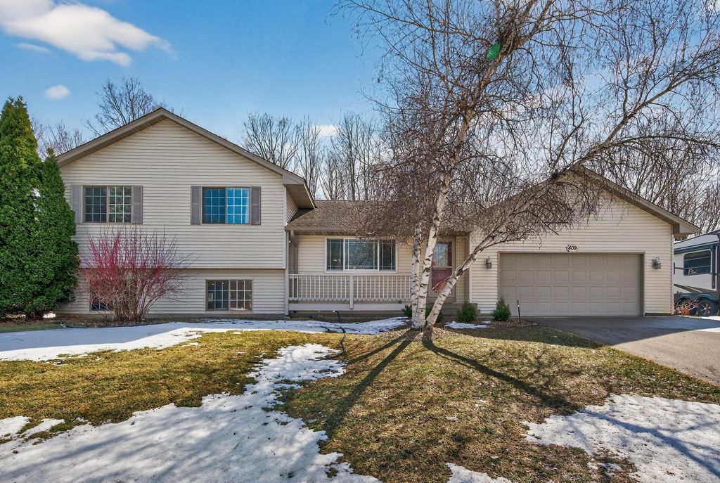 409 Heights Road NW, Saint Michael, MN 55376