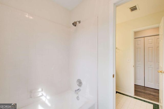 1039 Avery Creek Drive, Woodstock, GA 30188