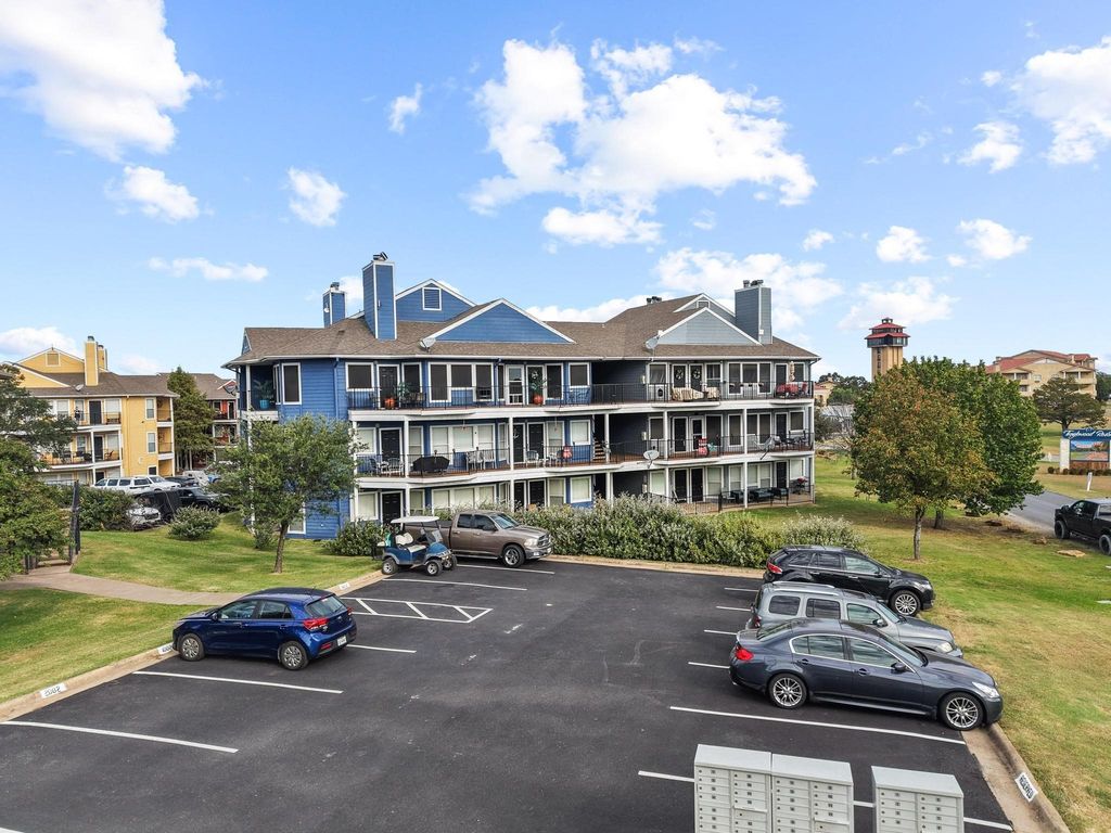 2164 Tanglewood Boulevard A308, Pottsboro, TX 75076