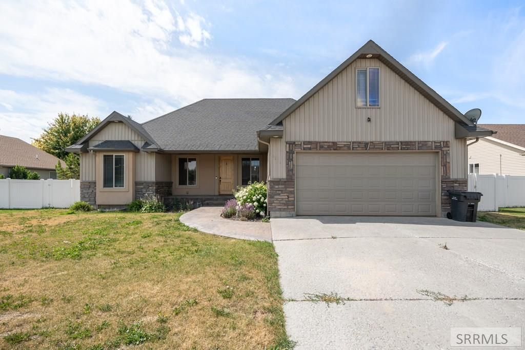2612 Eastview Drive, Idaho Falls, ID 83401