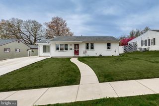 38 SUMMIT AVE, Bellmawr, NJ 08031