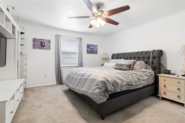 5214 Rustle Leaf Drive, Arlington, TX 76017