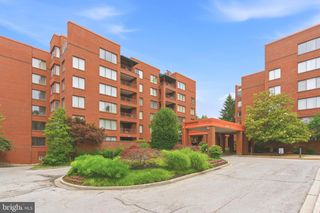 1 GRISTMILL CT #303, Pikesville, MD 21208
