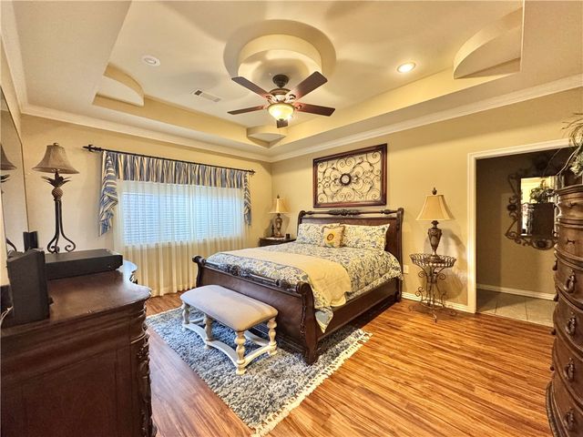 124 Marina Shores, Russellville, AR 72802