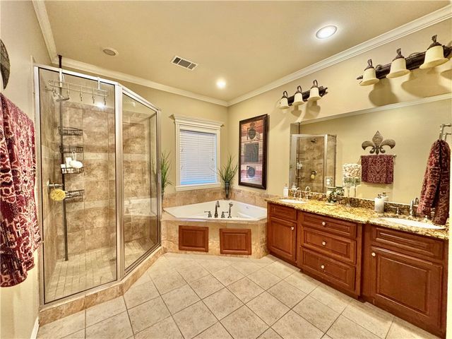 124 Marina Shores, Russellville, AR 72802