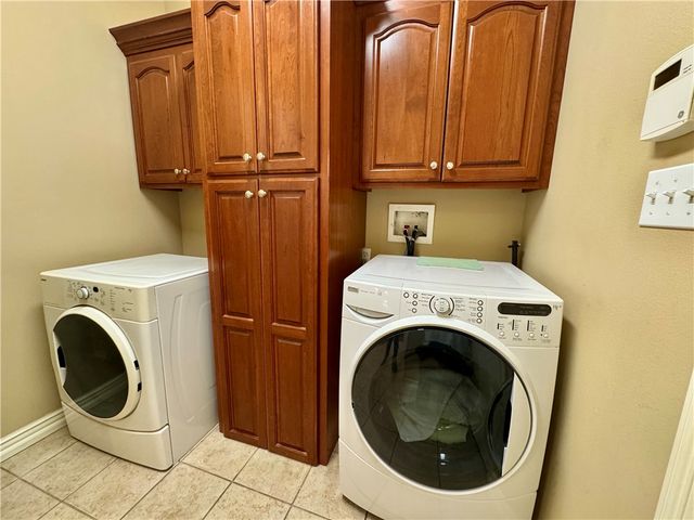 124 Marina Shores, Russellville, AR 72802