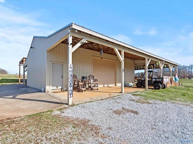 7875 Snake Road, Athens, AL 35611