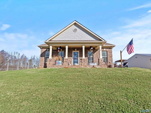 7875 Snake Road, Athens, AL 35611