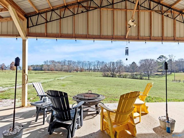 7875 Snake Road, Athens, AL 35611
