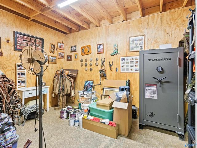 7875 Snake Road, Athens, AL 35611