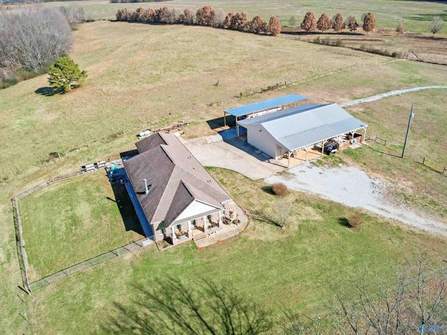 7875 Snake Road, Athens, AL 35611