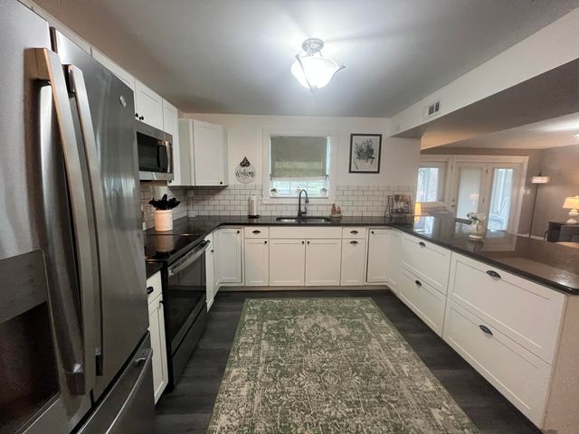 3002 Woodland Lane, Corbin, KY 40701