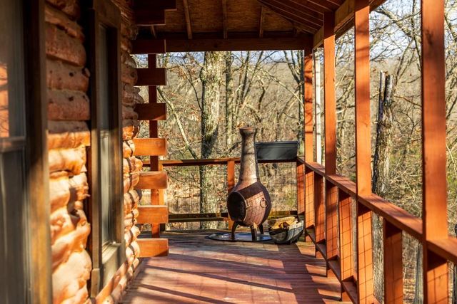 25594 Hidden Valley Avenue, Warsaw, MO 65355