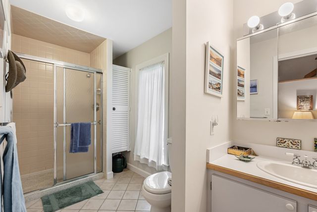 23 Fifer Ln 23, Lexington, MA 02420