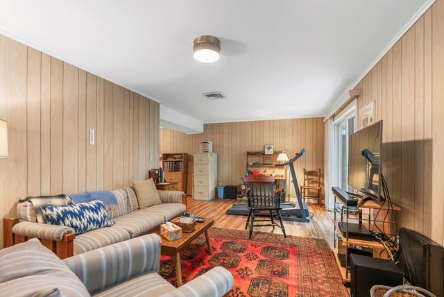 23 Fifer Ln 23, Lexington, MA 02420