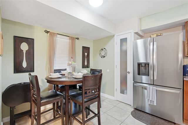 6805 Wagonet Road, Forest Hill, TX 76140