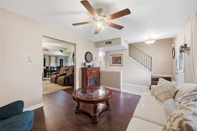 6805 Wagonet Road, Forest Hill, TX 76140